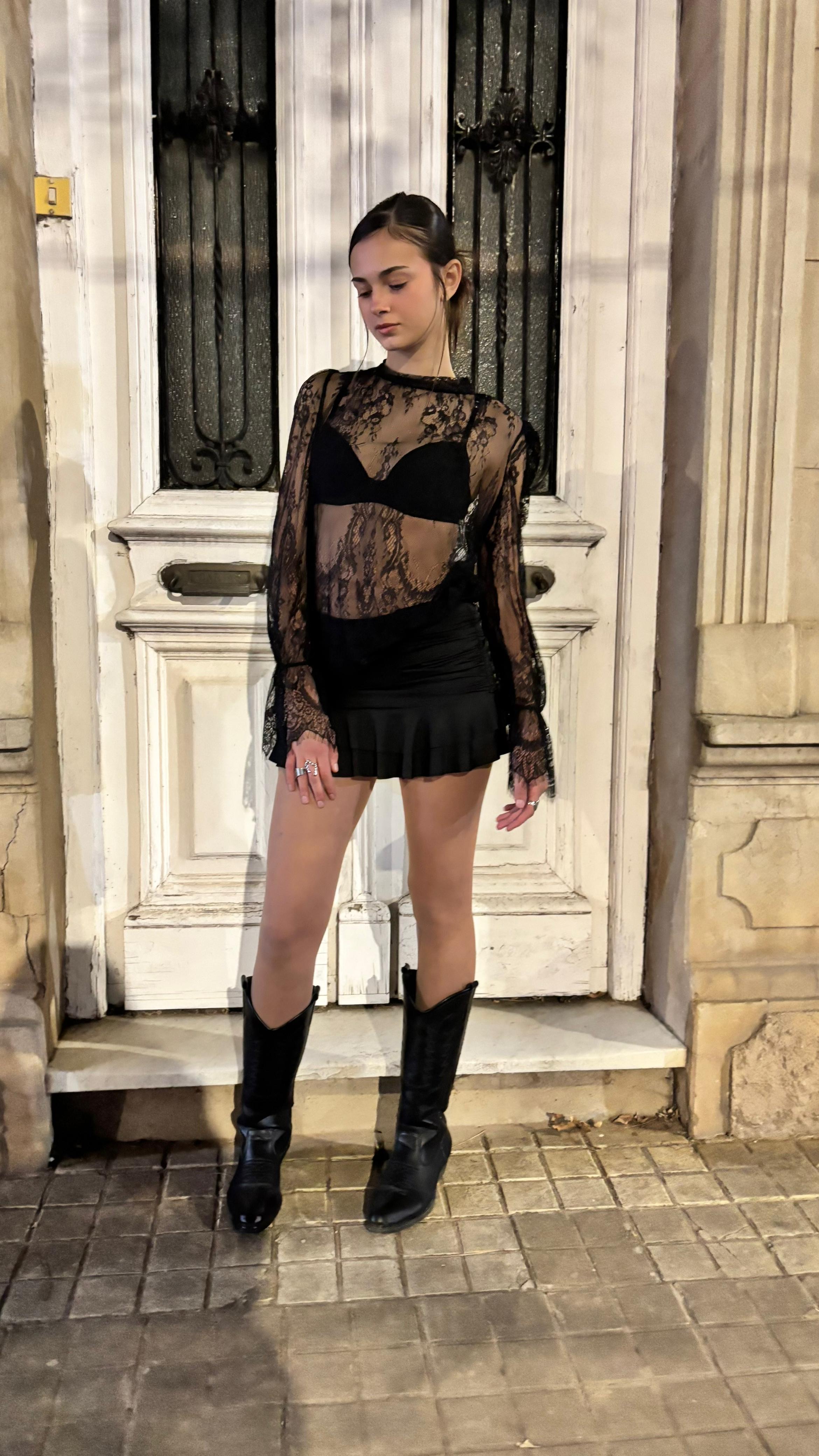 FALDA MICAELA